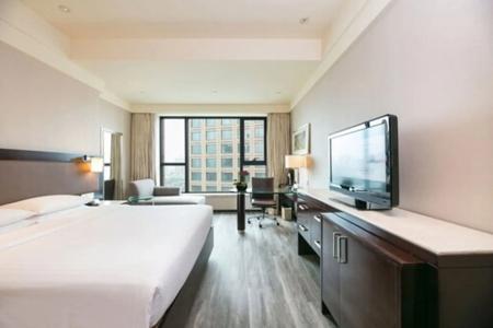 Courtyard by Marriott Hangzhou Wulin - 3
