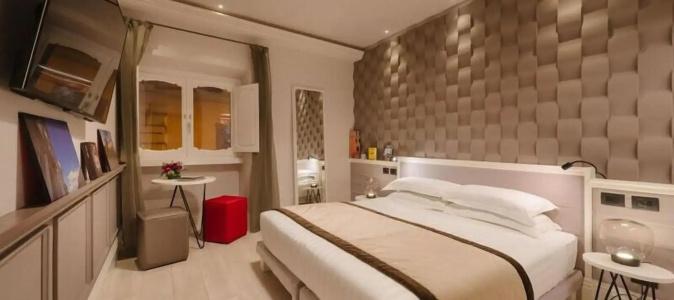 Rhea Silvia Luxury Navona - 6