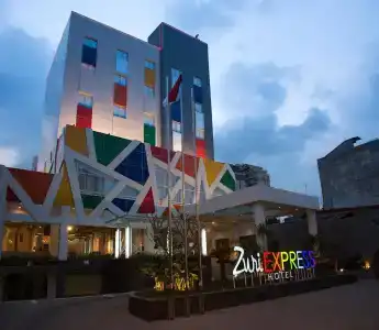 Zuri Express Mangga Dua - 22