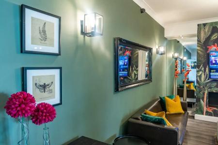 Croft Court - 12