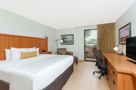Wyndham Garden Austin - 27