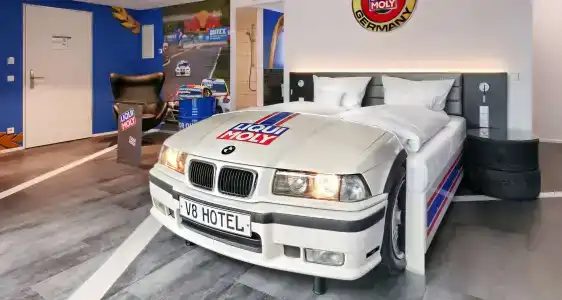 v8 Classic Motorworld Region Stuttgart - 132