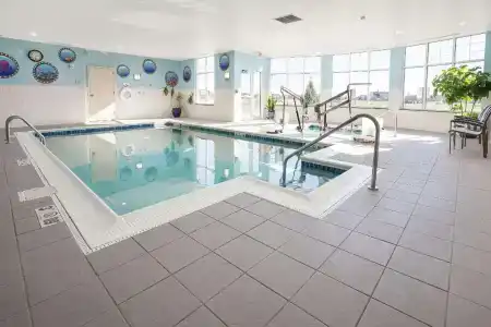 Hilton Garden Inn - 11