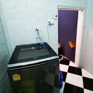 D Luck Hostel - 3