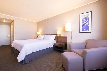 Holiday Inn Express -, An Ihg - 94