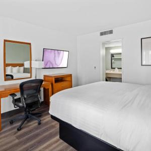 Vagabond Inn - 34