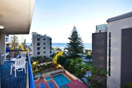 Surf Regency - 46