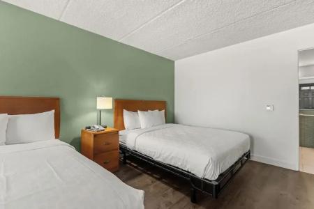 Vagabond Inn Executive Old Town - 22