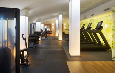 Hilton Frankfurt Airport - 19