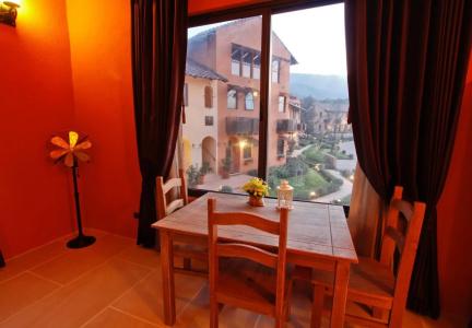 Town Square Suites by Toscana Valley - 5
