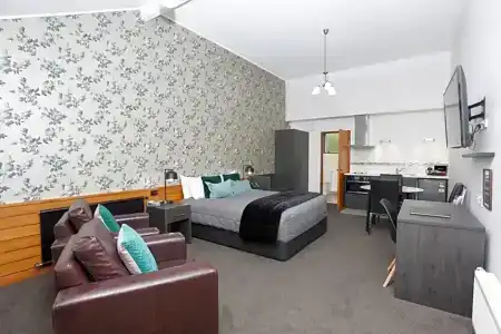 Balmoral Lodge - 53