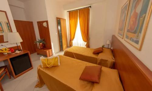 Solaria - 23