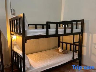 Phuket Old Town Hostel - 28