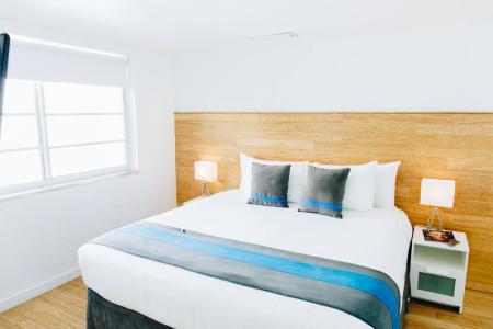Aqua & Suites - 48