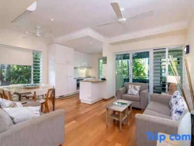 Verandahs Boutique - 73