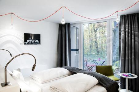 V-Hotel - 5