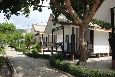 Scarlet Sails Resort - 43