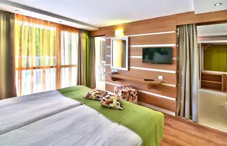 Forest Beach - 6