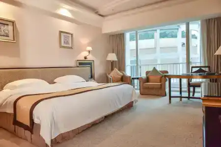 Tangla Dongguan (Former: Sofitel Dongguan Royal Lagoon) - 53