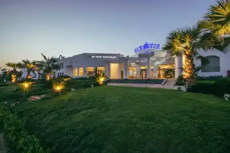 Old Vic Sharm Resort - 1