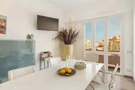 Guest House Maison 6 - 12