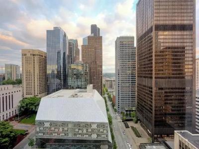 W Seattle - 75