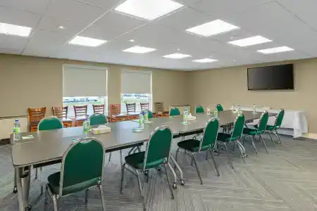 Quality Inn & Suites - 21