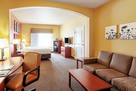 Sleep Inn & Suites - 6