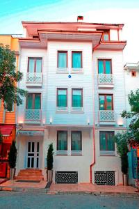 Azade Suites - 0