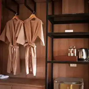 Issara Boutique Winery - 124