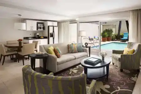 Hyatt Regency - 7