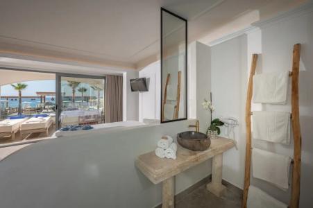 Parthenis Beach, Suites by the Sea - 63