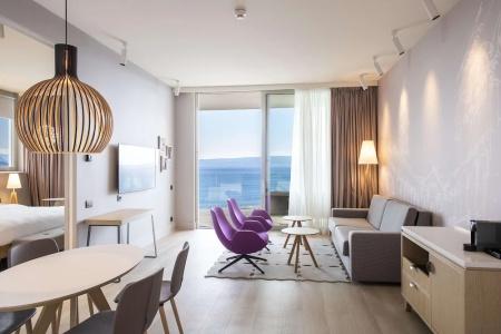 Radisson Blu Resort & Spa - 195