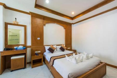 Magnific Guesthouse Patong - 64