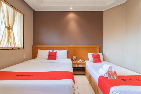 RedDoorz Plus @ Sukamulya Pasteur 2 - 31