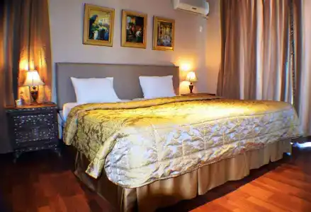 Gondola & Suites - 5