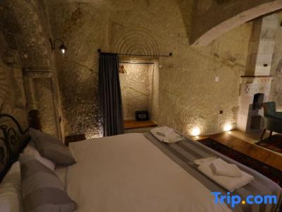 Sarnich Cave Suites - 171