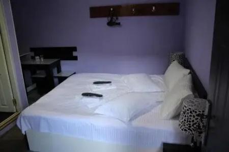 Salome Guest House - 8