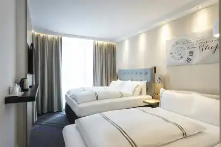 Holiday Inn Express - Freiburg - City Centre - 2