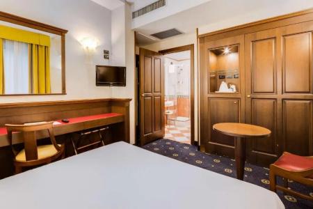 Best Western City - 27