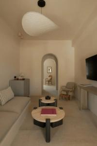 Black Rose Beach Suites - 62