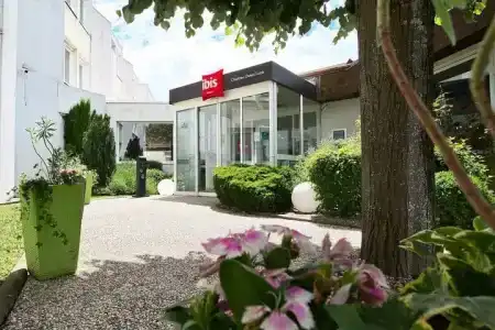 ibis Ouest Luce - 34