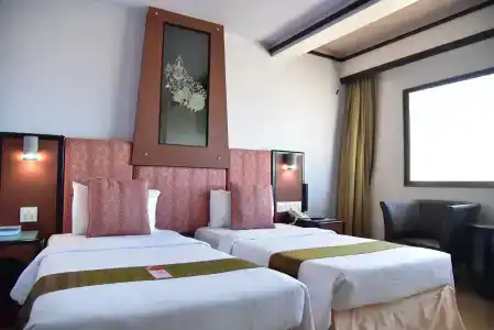 Bp Grand Tower - 2