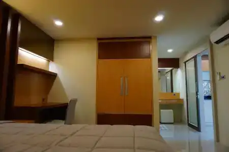 Central Mansion - 37