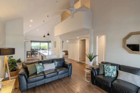 Outrigger Bay - 72