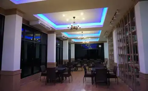 Phatra Boutique - 13
