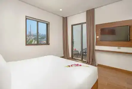Gold Plaza Da Nang - 109