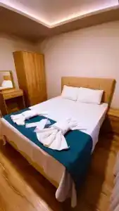 Gloria Suite - 37