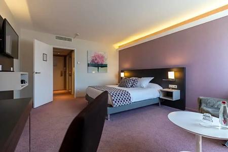 Best Western Plus Metz Technopole - 77