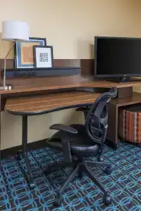 Fairfield Inn & Suites - 9